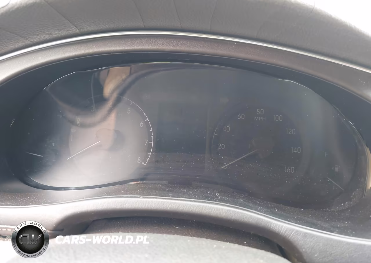 2012 Hyundai Genesis 3.8 VIN:KMHGC4DD2CU204821 - 7
