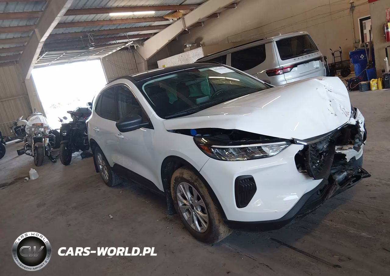 2023 Ford Escape Active – zdjęcie 1 z 17