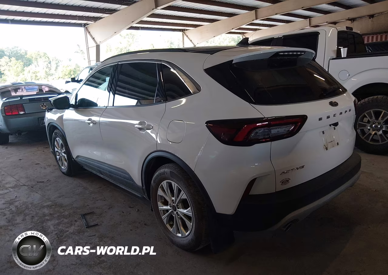2023 Ford Escape Active VIN:1FMCU0GN9PUA68718 - 3