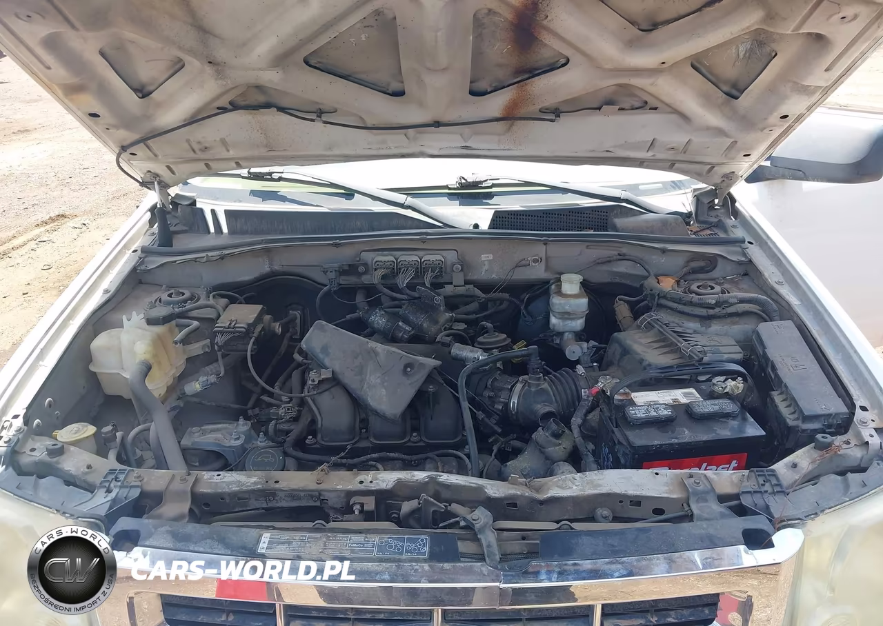 2008 Ford Escape Xlt VIN:1FMCU03118KB91977 - 10