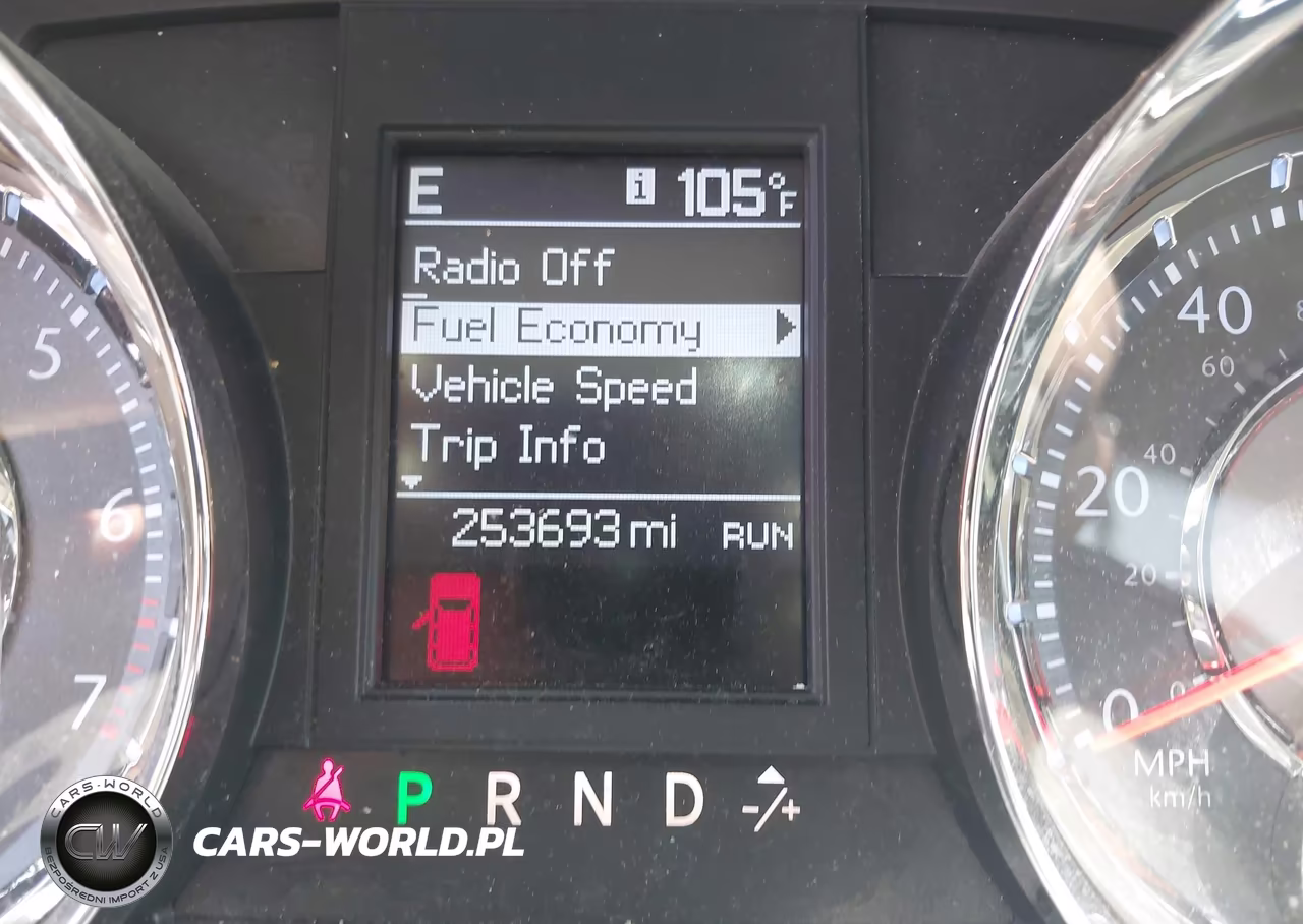 2012 Chrysler Town & Country Touring VIN:2C4RC1BG0CR244773 - 7