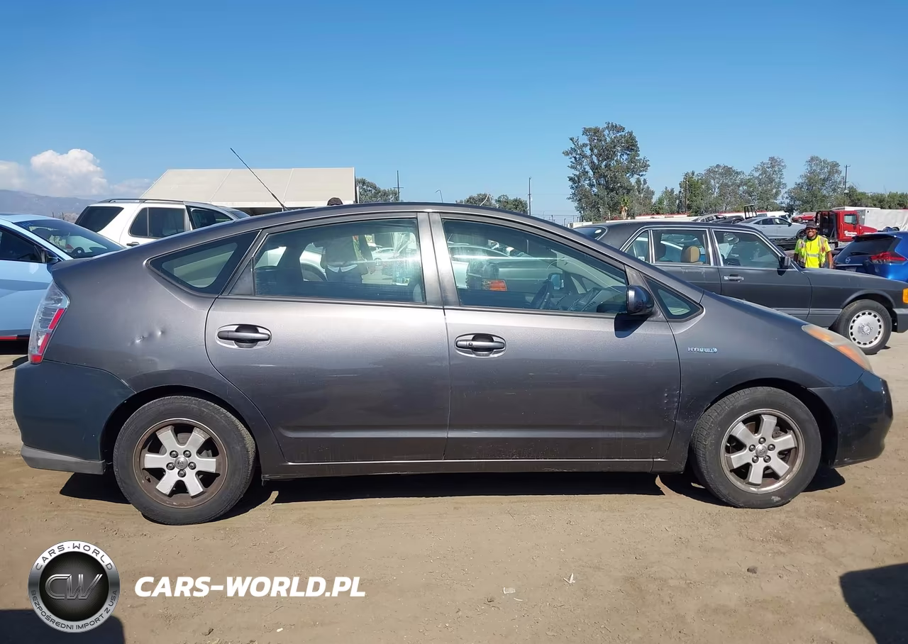 2008 Toyota Prius VIN:JTDKB20UX83328960 - 13