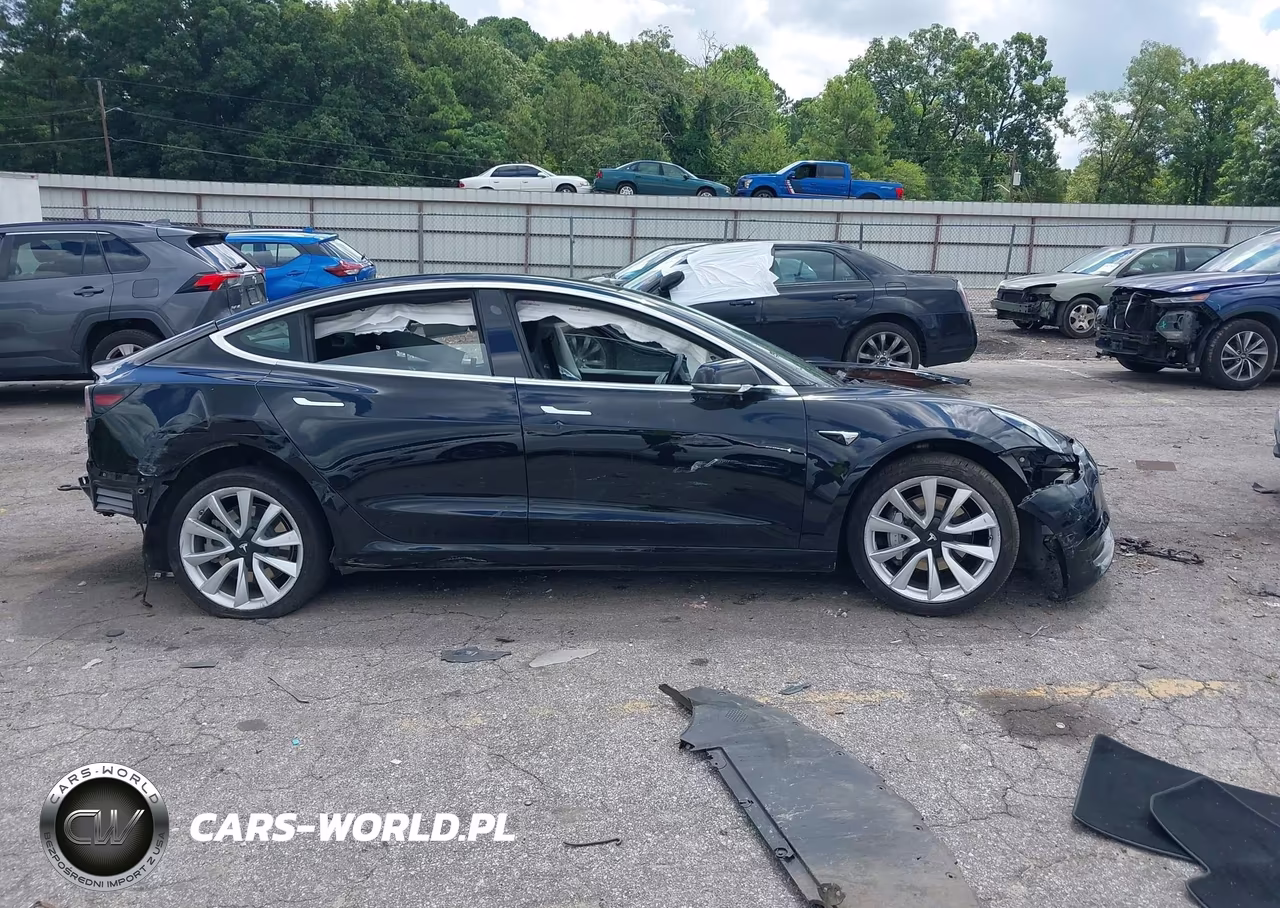 2018 Tesla Model 3 Long Range-Mid Range VIN:5YJ3E1EA1JF171249 - 11