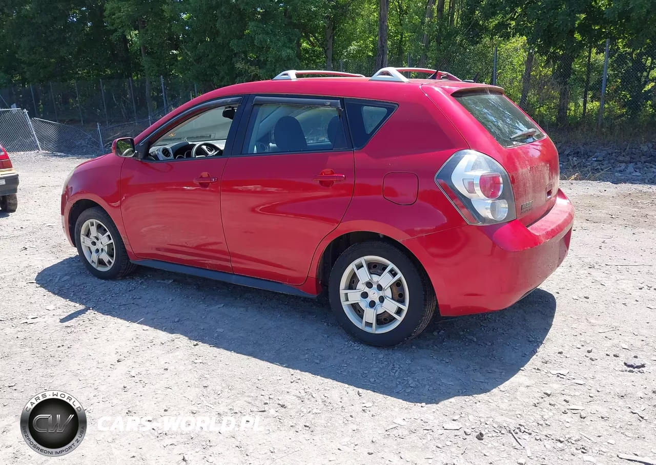 2010 Pontiac Vibe VIN:5Y2SM6E03AZ409891 - 3