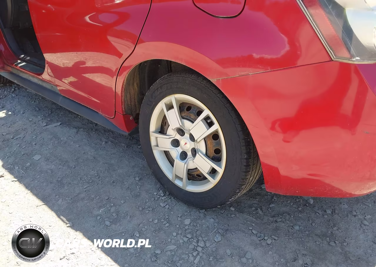 2010 Pontiac Vibe VIN:5Y2SM6E03AZ409891 - 6