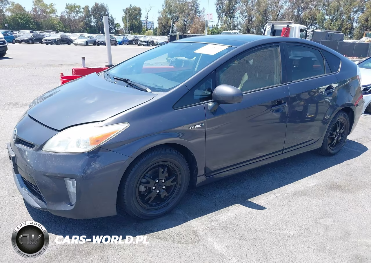 2013 Toyota Prius Four VIN:JTDKN3DU5D1726946 - 2