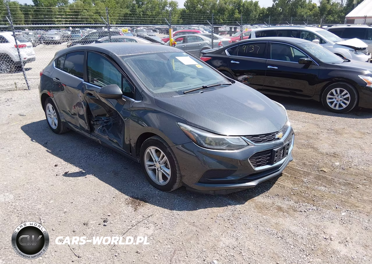 2018 Chevrolet Cruze Lt Auto – zdjęcie 1 z 16
