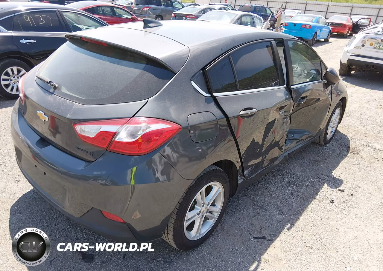 2018 Chevrolet Cruze Lt Auto VIN:3G1BE6SM0JS524104 - 4