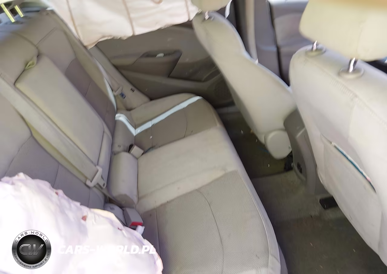 2018 Chevrolet Cruze Lt Auto VIN:3G1BE6SM0JS524104 - 8