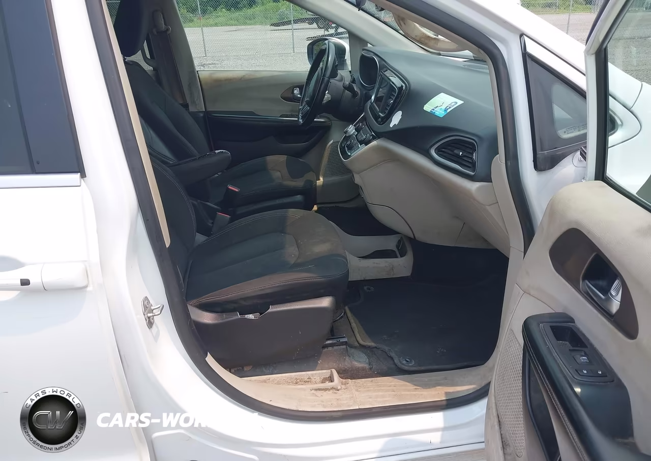 2022 Chrysler Voyager Lx VIN:2C4RC1CG1NR146692 - 5