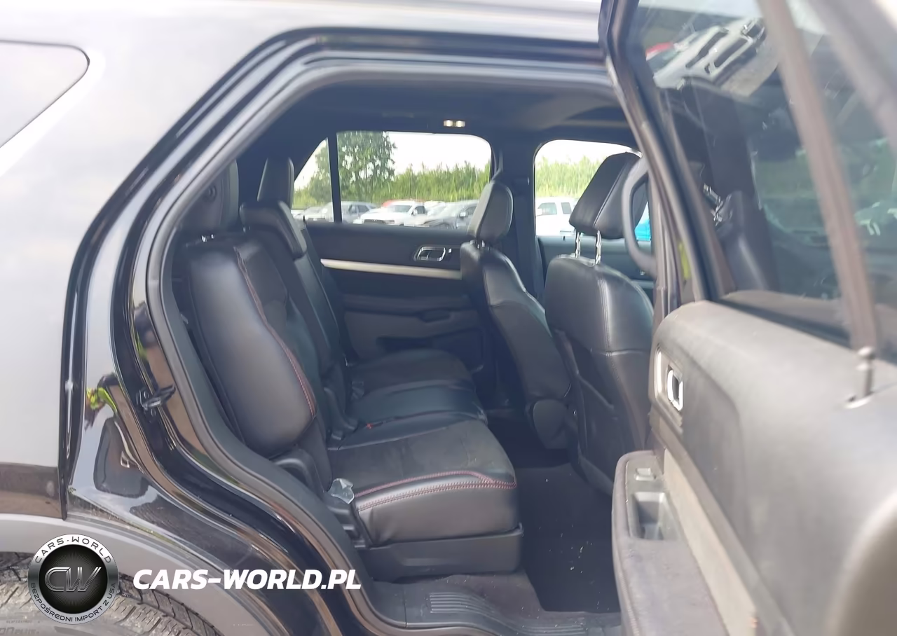 2018 Ford Explorer Xlt VIN:1FM5K8DH8JGC61881 - 8