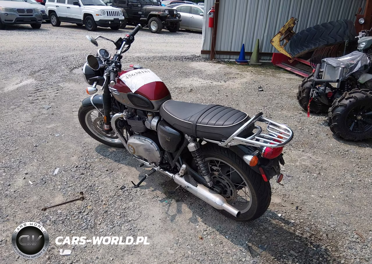 2023 Triumph Motorcycle Bonneville T120-Black VIN:SMTD40HL9PTBC4152 - 3