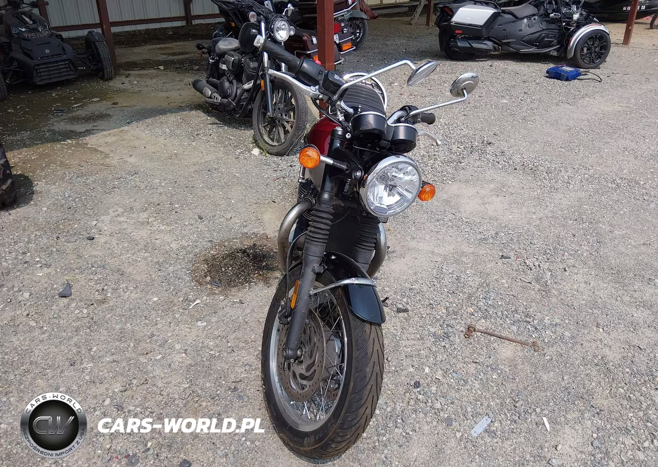 2023 Triumph Motorcycle Bonneville T120-Black VIN:SMTD40HL9PTBC4152 - 5