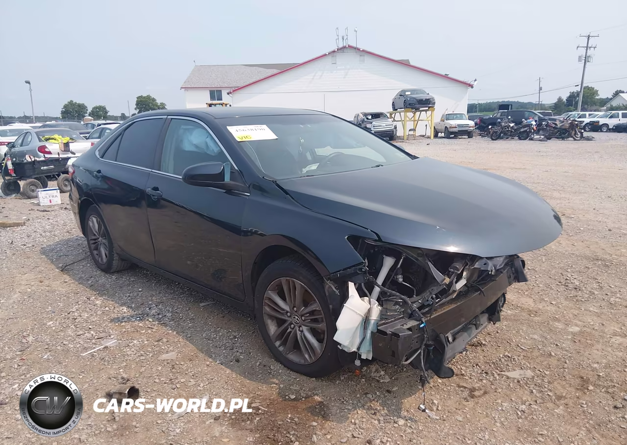 2016 Toyota Camry Se – zdjęcie 1 z 16