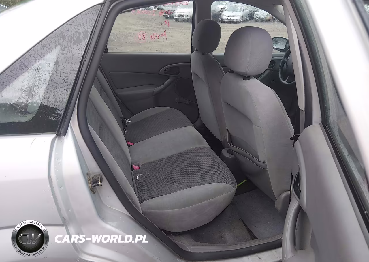2003 Ford Focus Lx VIN:1FAFP33Z93W253083 - 8