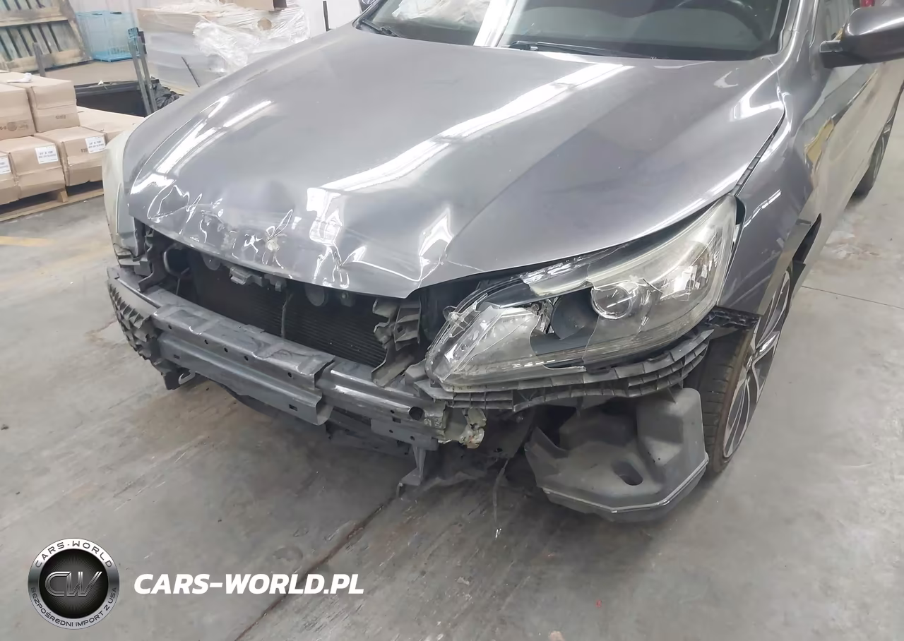 2015 Honda Accord Sport VIN:1HGCR2F50FA222740 - 6