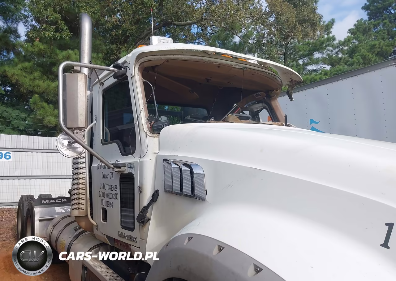 2015 Mack 700 Gu700 VIN:1M1AX09YXFM024185 - 16
