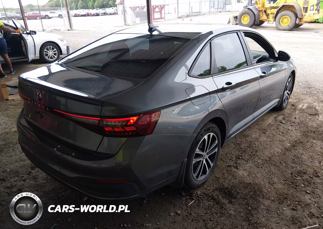2025 Volkswagen Jetta 1.5T Sport VIN:3VWBX7BU6SM105426 - 4