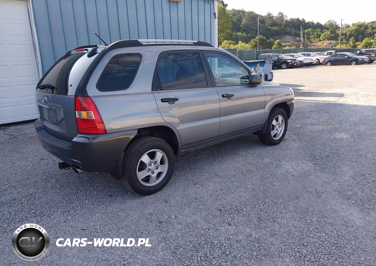 2007 Kia Sportage Lx VIN:KNDJF724677445792 - 4