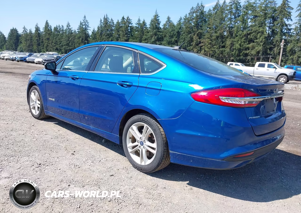 2018 Ford Fusion Hybrid S VIN:3FA6P0UU7JR122851 - 3