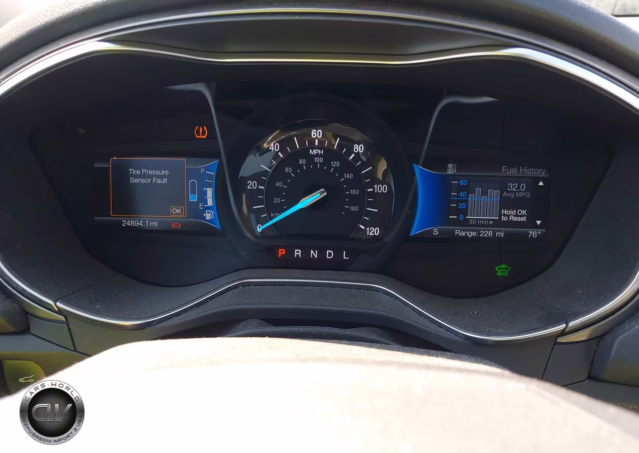 2018 Ford Fusion Hybrid S VIN:3FA6P0UU7JR122851 - 7