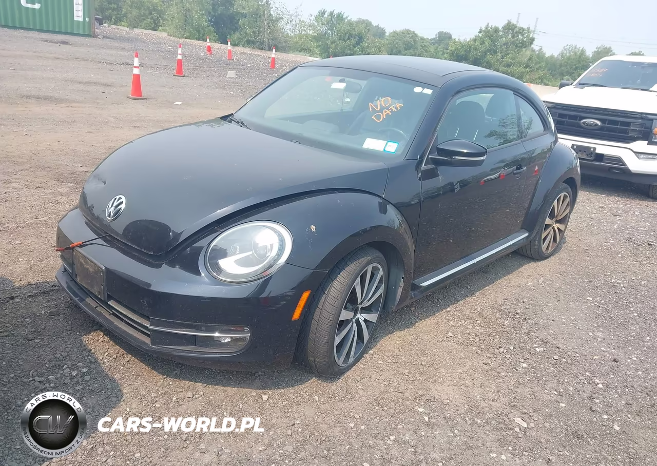 2012 Volkswagen Beetle 2.0T Turbo VIN:3VWVA7AT0CM665998 - 2