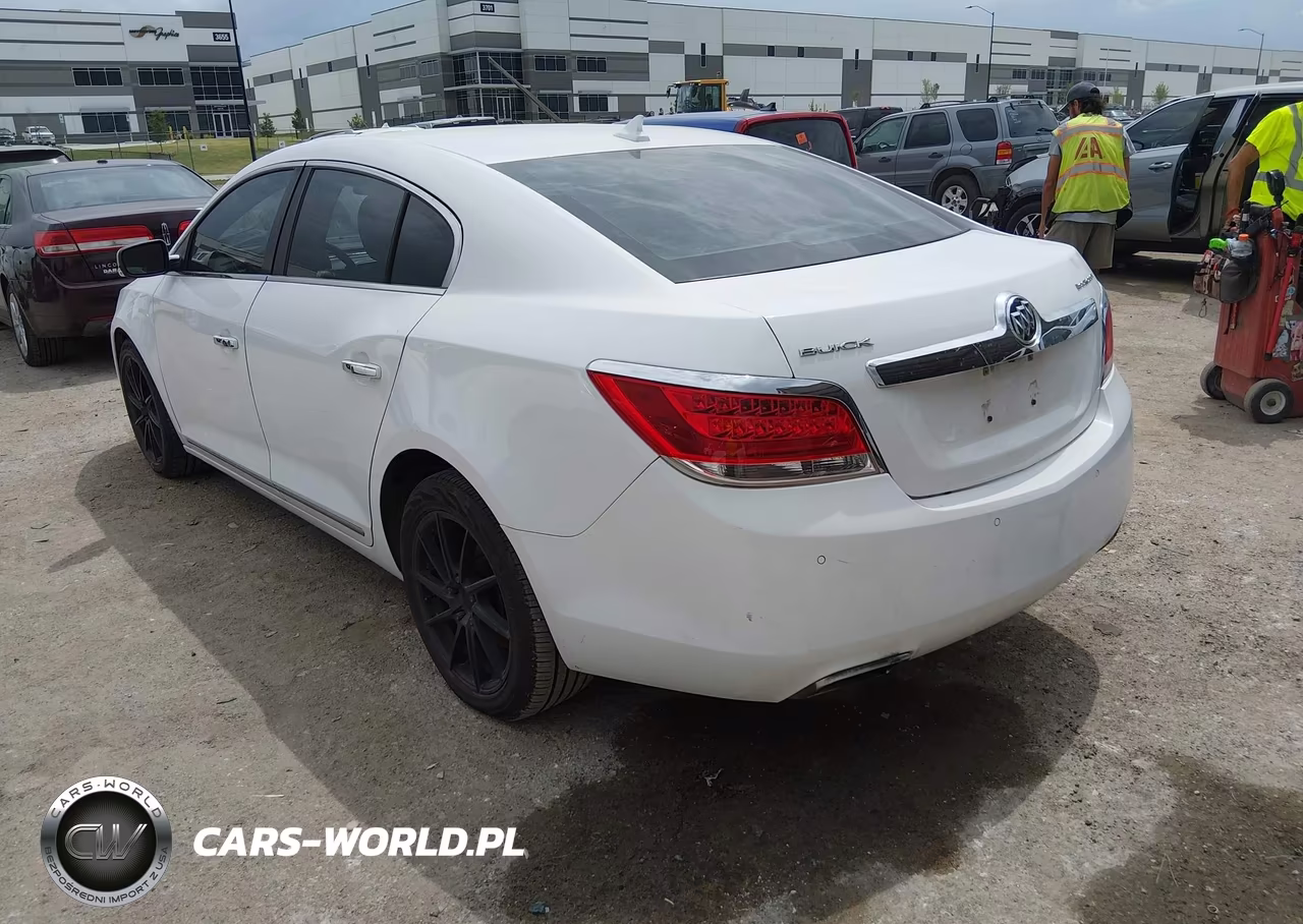 2013 Buick Lacrosse Leather Group VIN:1G4GC5E37DF123556 - 3