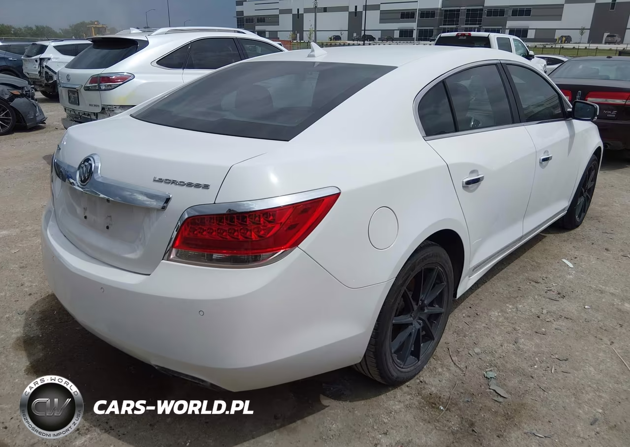 2013 Buick Lacrosse Leather Group VIN:1G4GC5E37DF123556 - 4