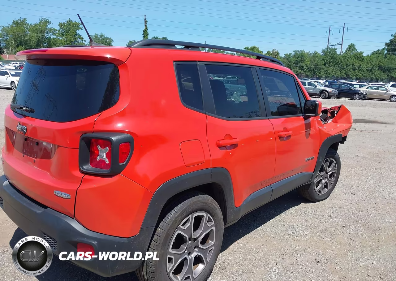2015 Jeep Renegade Latitude VIN:ZACCJBBT0FPC28127 - 4