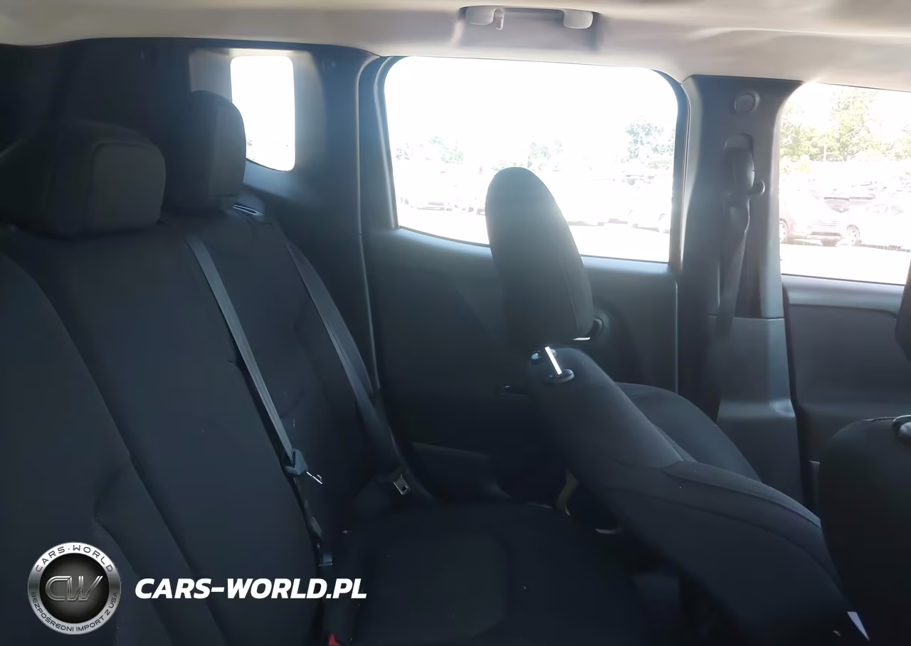 2015 Jeep Renegade Latitude VIN:ZACCJBBT0FPC28127 - 8