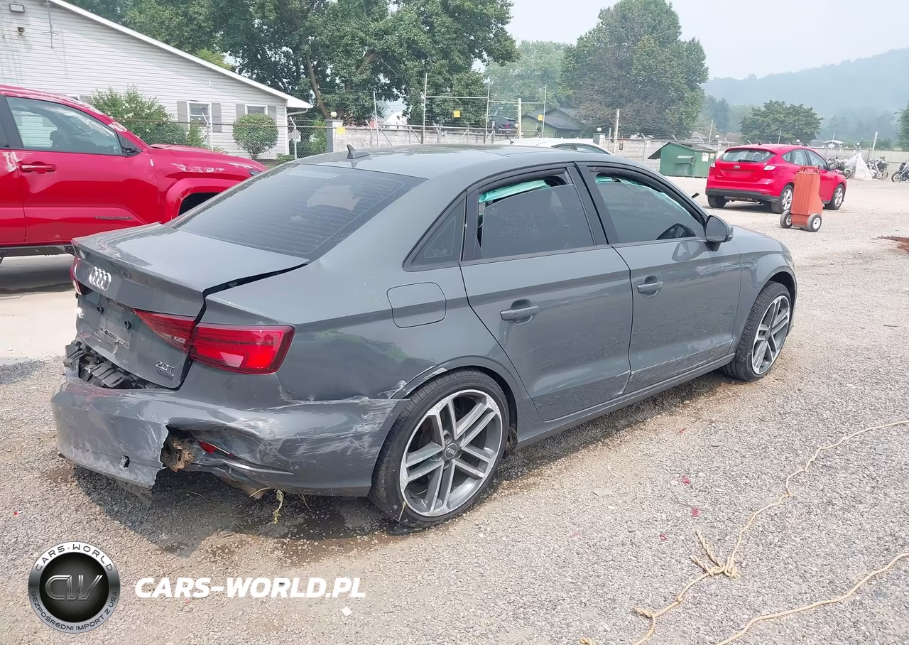 2018 Audi A3 2.0T Premium VIN:WAUB8GFF2J1038375 - 4