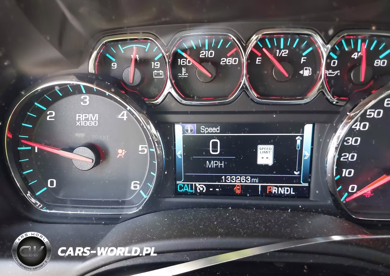 2017 Chevrolet Tahoe Lt VIN:1GNSCBKC2HR137328 - 15