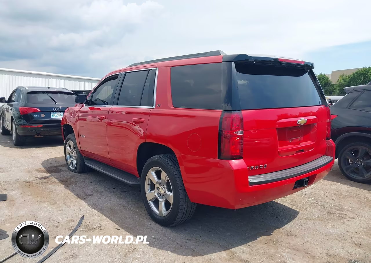 2017 Chevrolet Tahoe Lt VIN:1GNSCBKC2HR137328 - 3