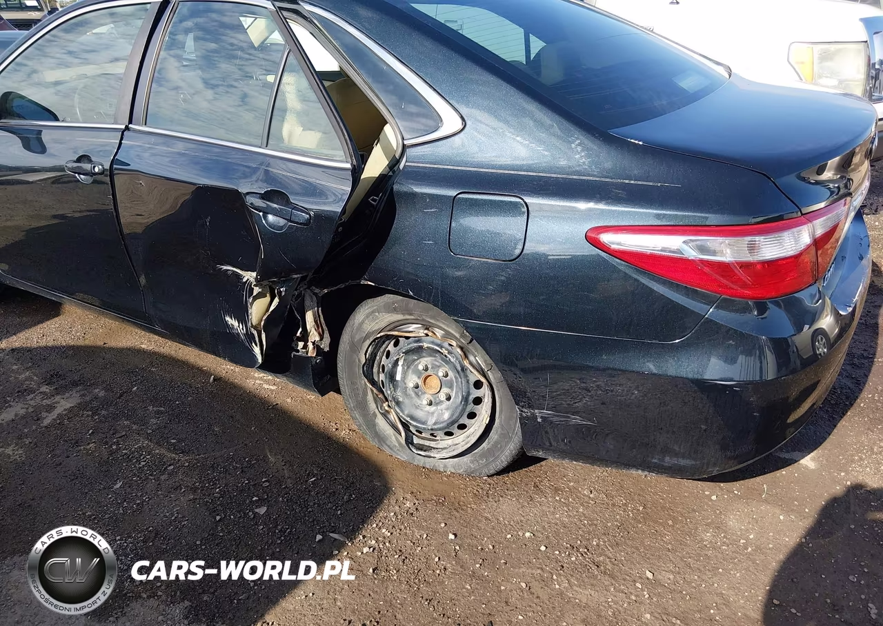 2015 Toyota Camry Le VIN:4T4BF1FK5FR461736 - 6