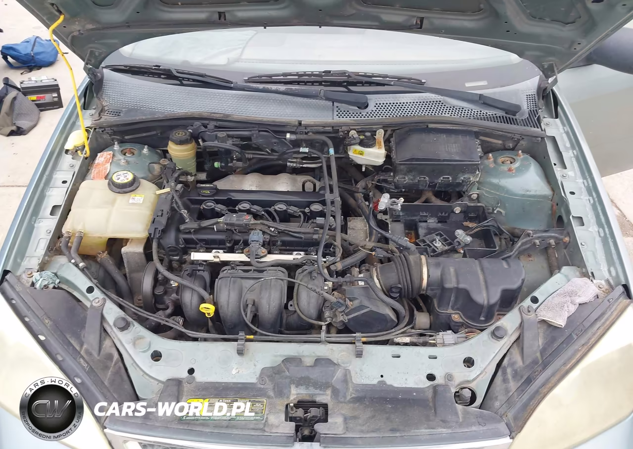2005 Ford Focus Zx4 VIN:1FAFP34NX5W279366 - 10