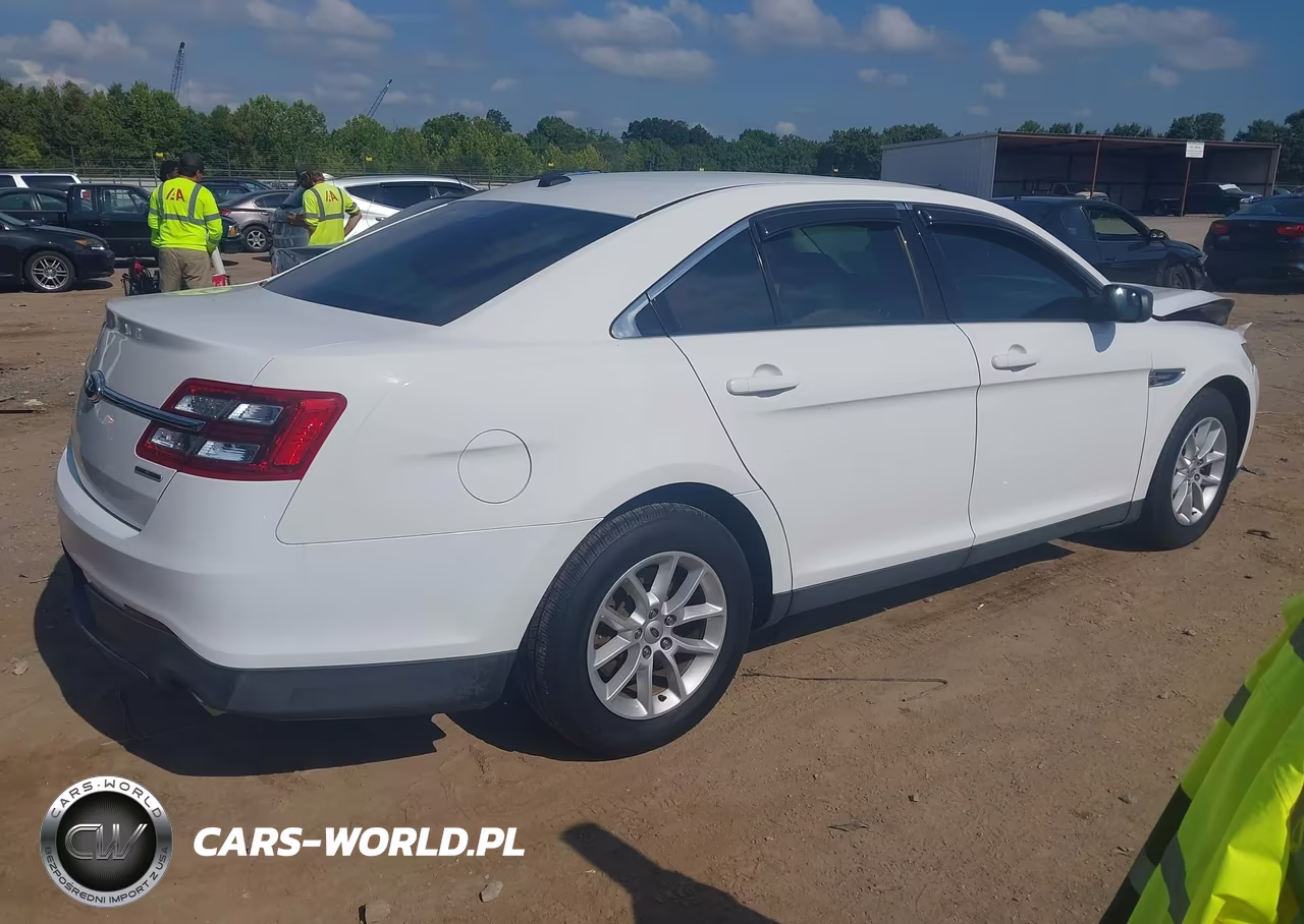 2013 Ford Taurus Se VIN:1FAHP2D83DG152612 - 4