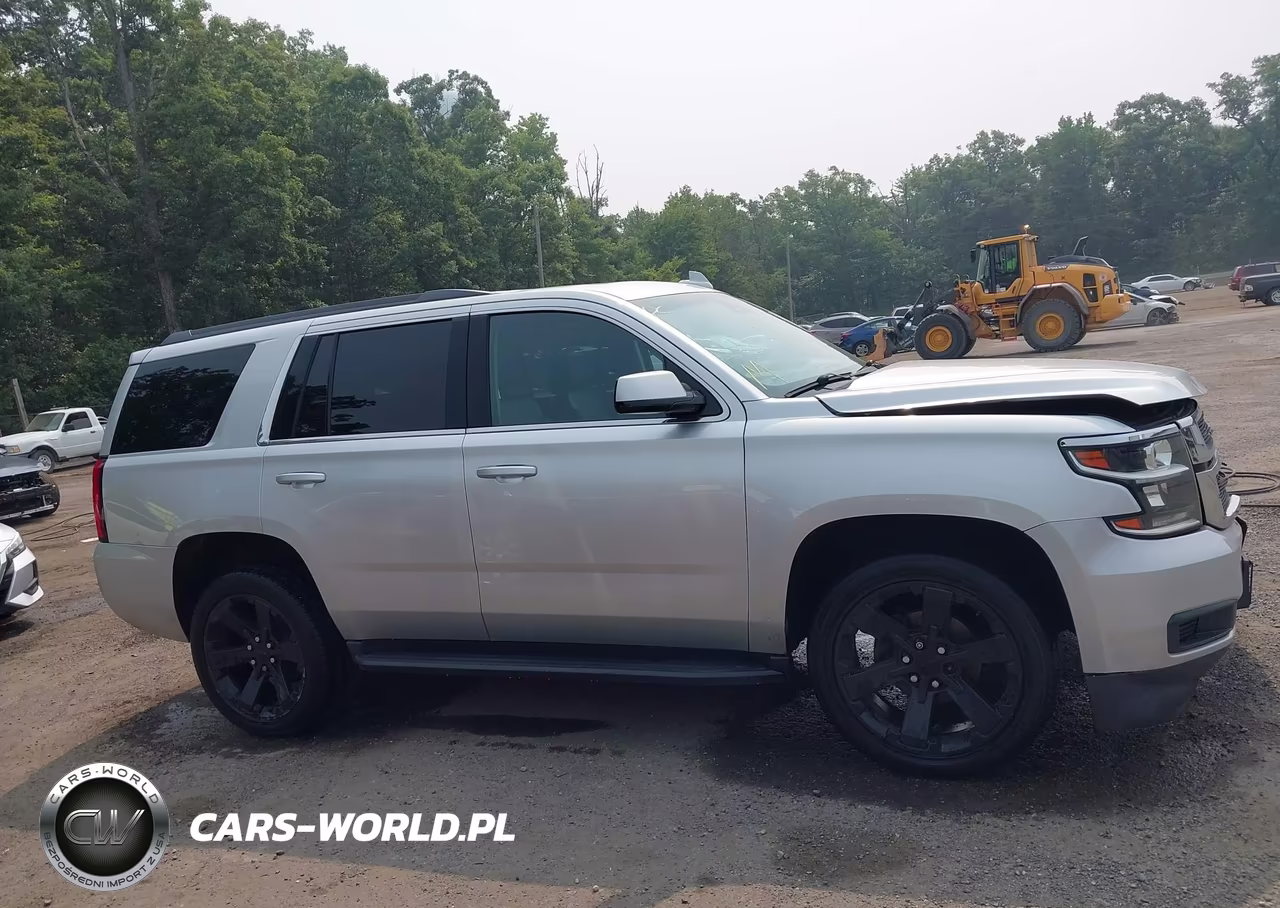2017 Chevrolet Tahoe Lt VIN:1GNSKBKC0HR183310 - 13