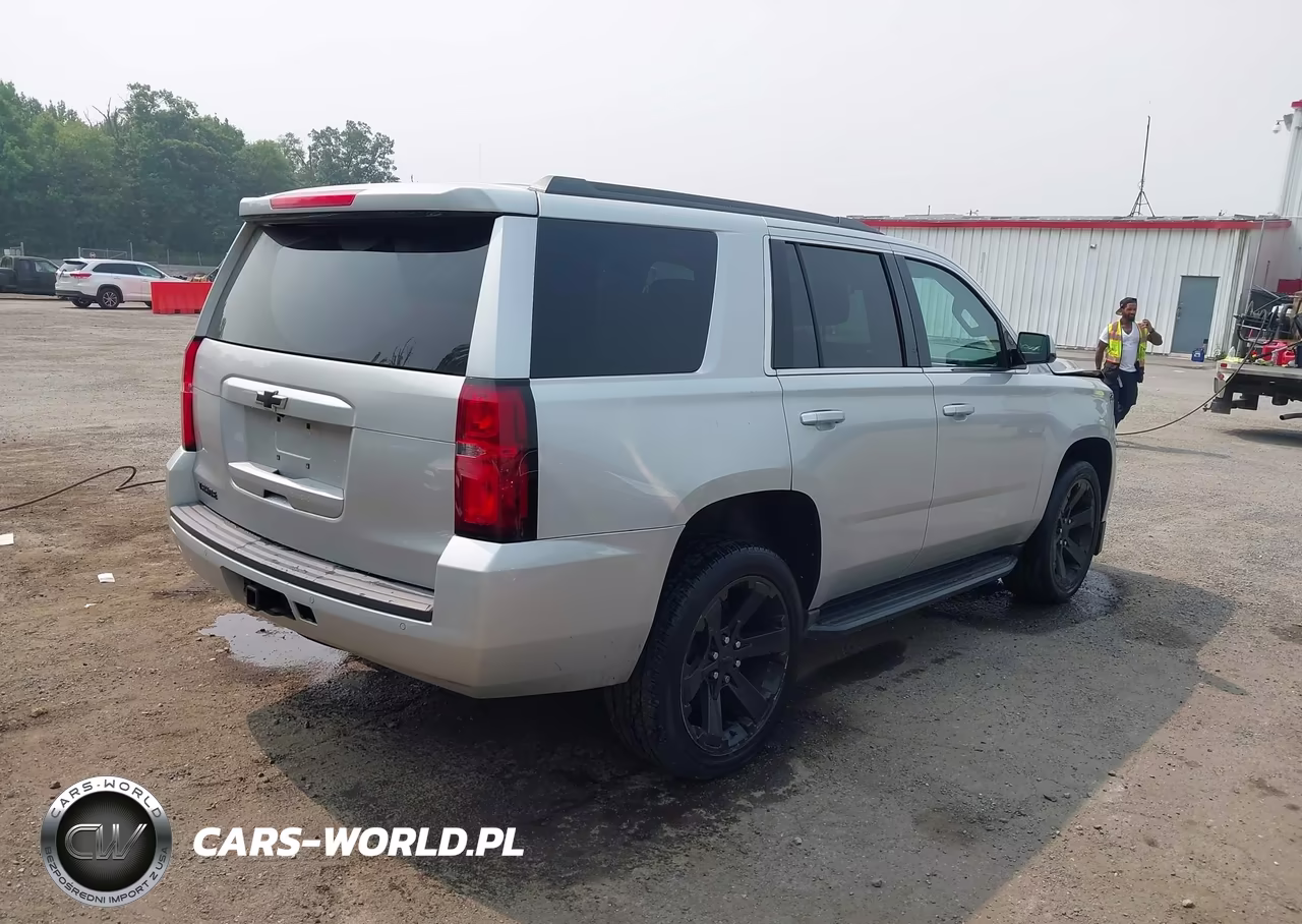 2017 Chevrolet Tahoe Lt VIN:1GNSKBKC0HR183310 - 4