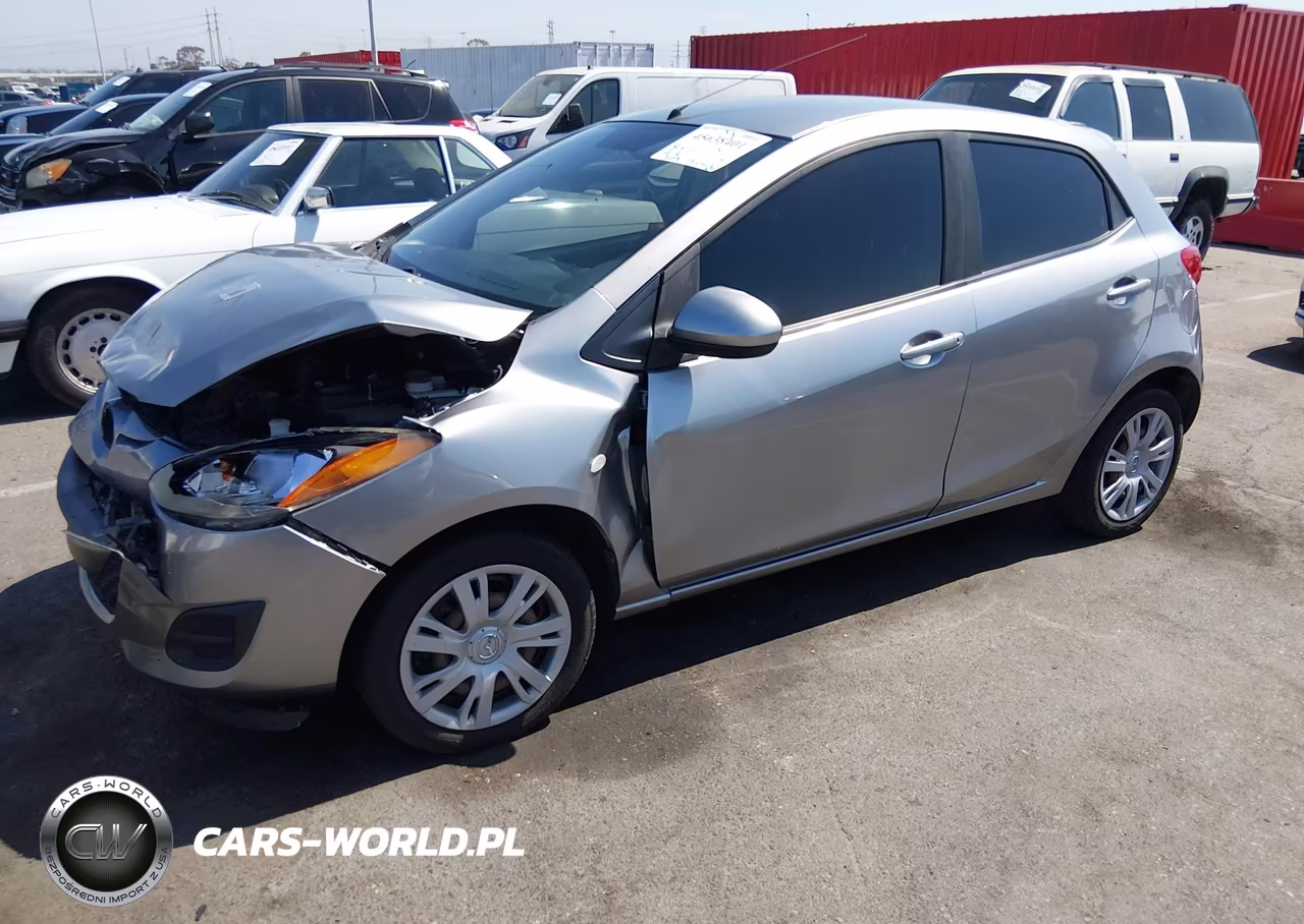 2013 Mazda Mazda2 Sport VIN:JM1DE1KZ8D0166115 - 2