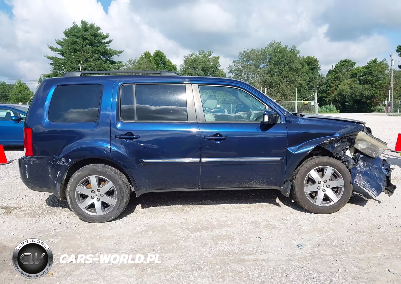 2013 Honda Pilot Touring VIN:5FNYF4H99DB063424 - 13