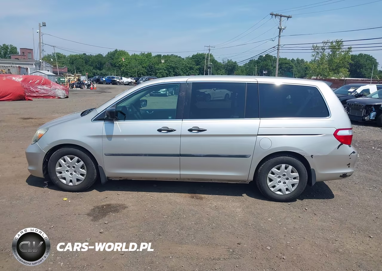 2005 Honda Odyssey Lx VIN:5FNRL38225B103693 - 14