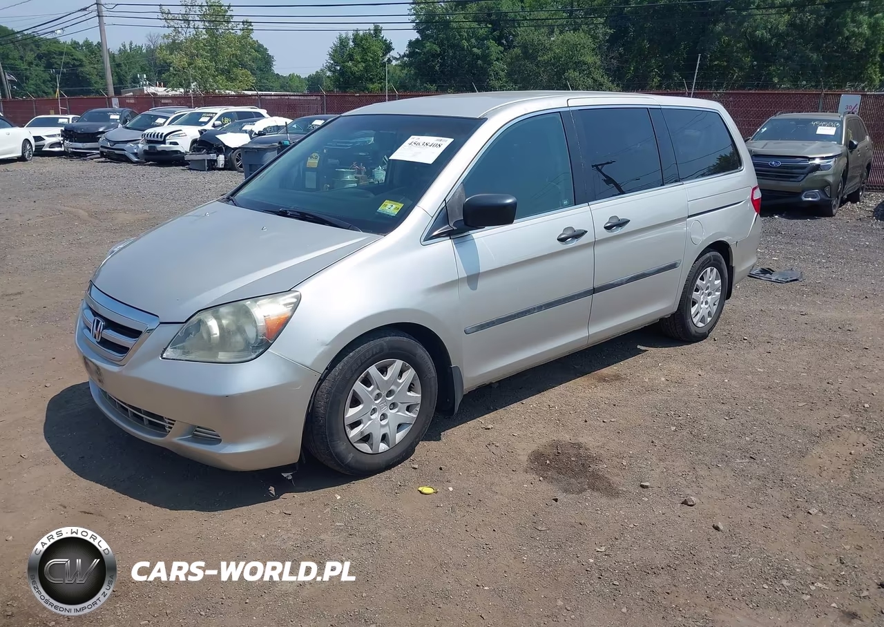 2005 Honda Odyssey Lx VIN:5FNRL38225B103693 - 2