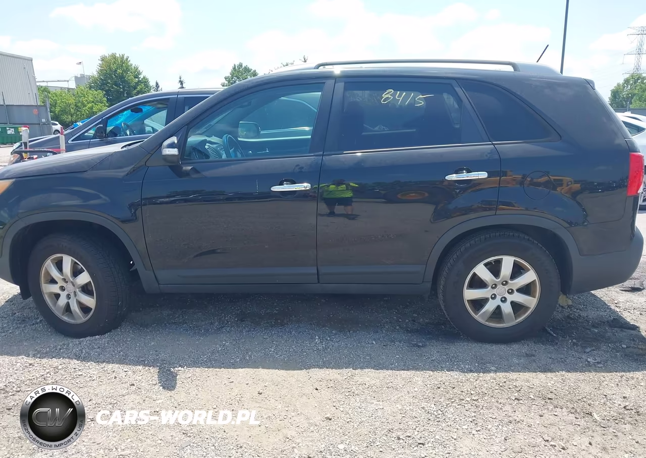 2011 Kia Sorento Lx VIN:5XYKT4A11BG134060 - 16