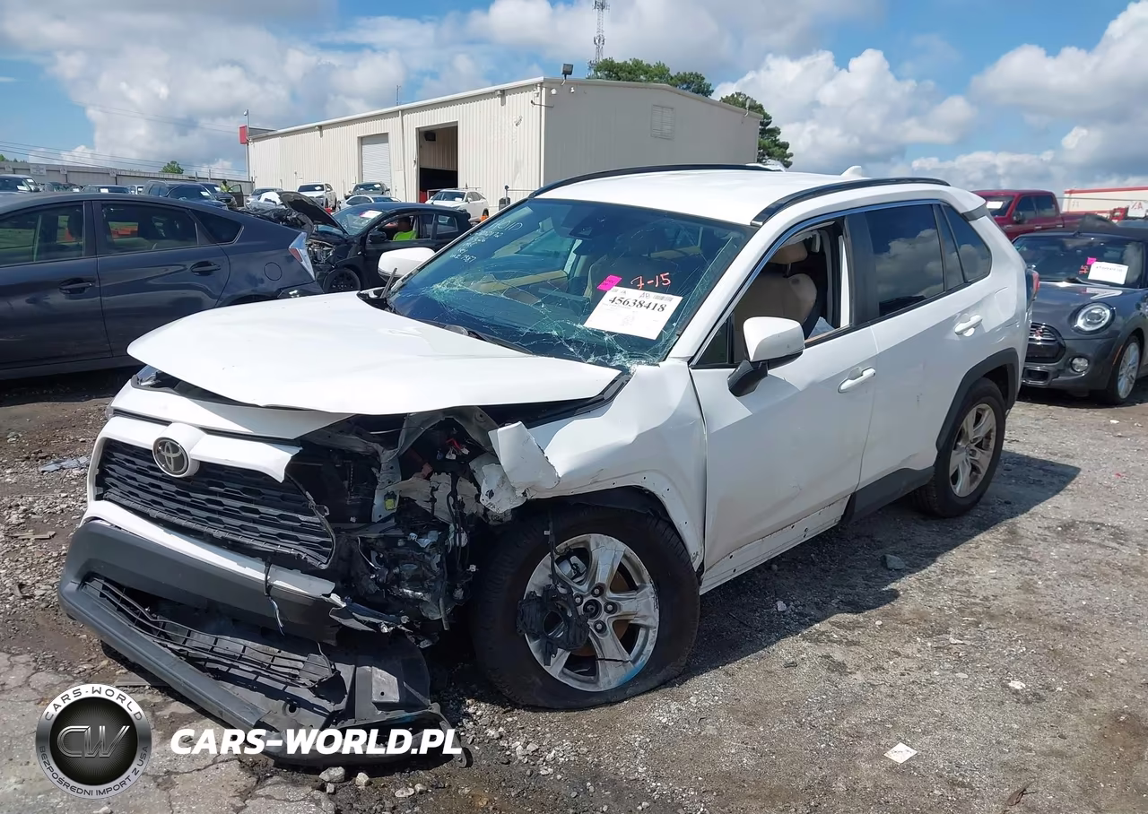 2021 Toyota Rav4 Xle VIN:2T3W1RFV3MC167387 - 2