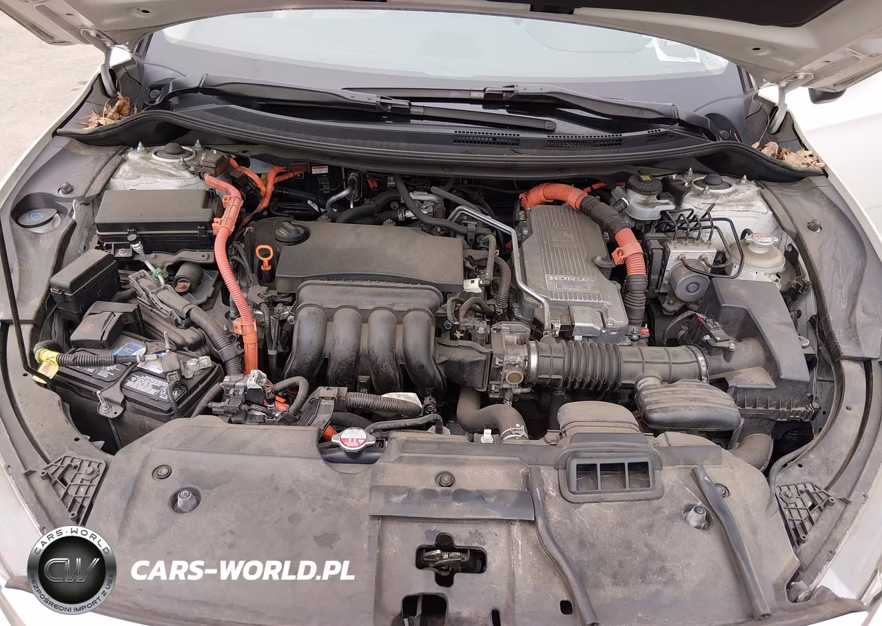 2018 Honda Clarity Plug-In Hybrid Touring VIN:JHMZC5F32JC009827 - 10
