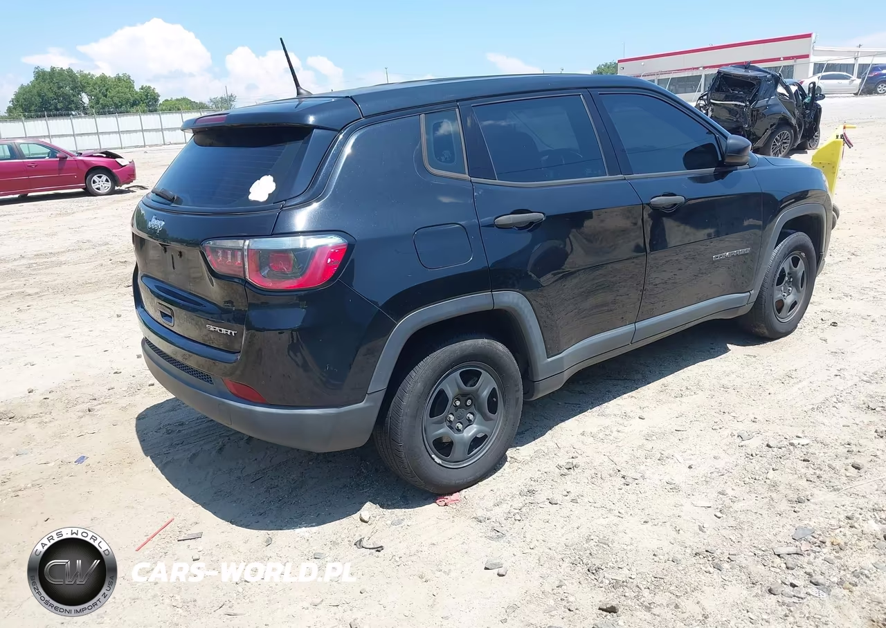 2018 Jeep Compass Sport Fwd VIN:3C4NJCAB2JT124120 - 4
