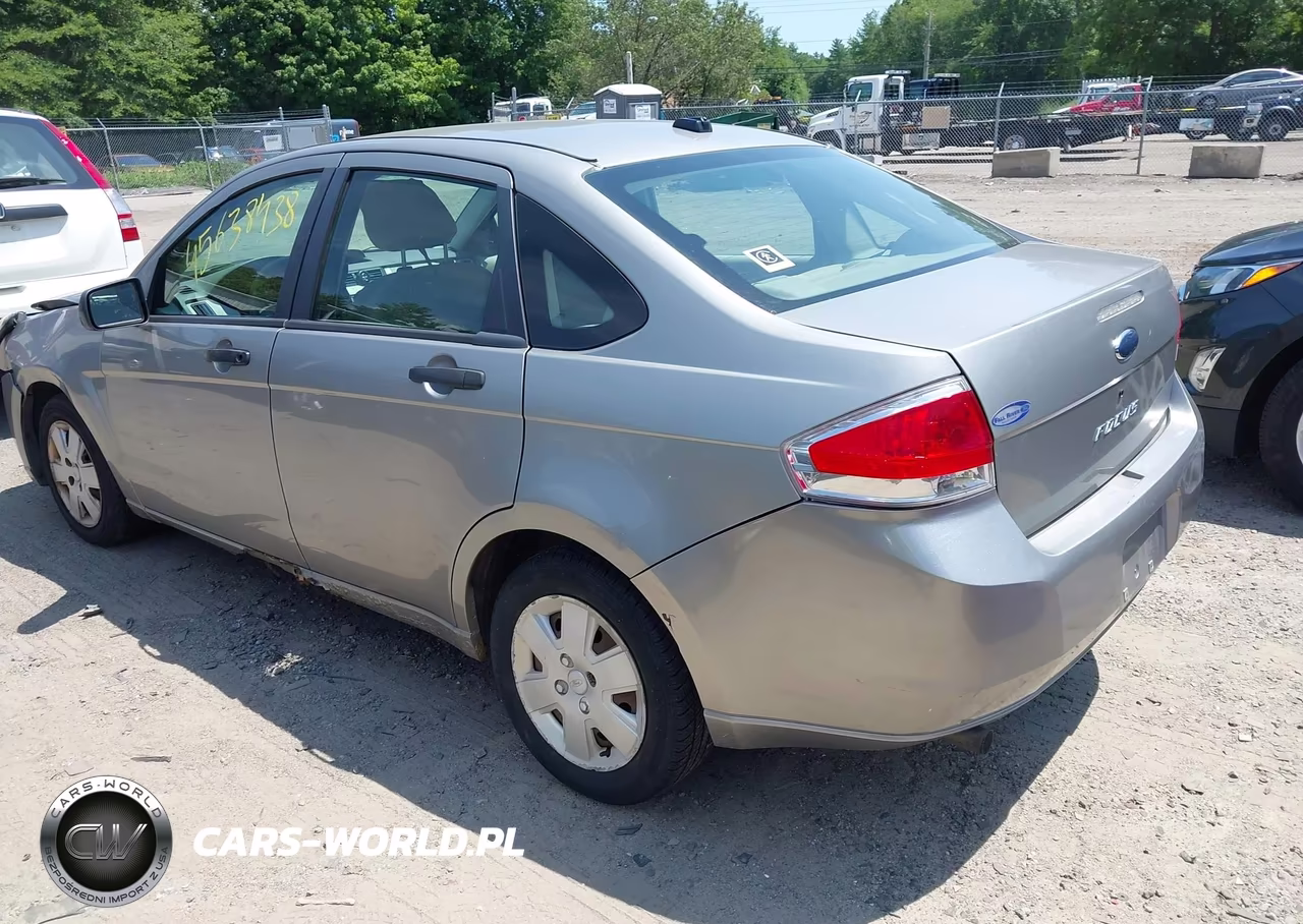 2008 Ford Focus S VIN:1FAHP34N88W236965 - 3