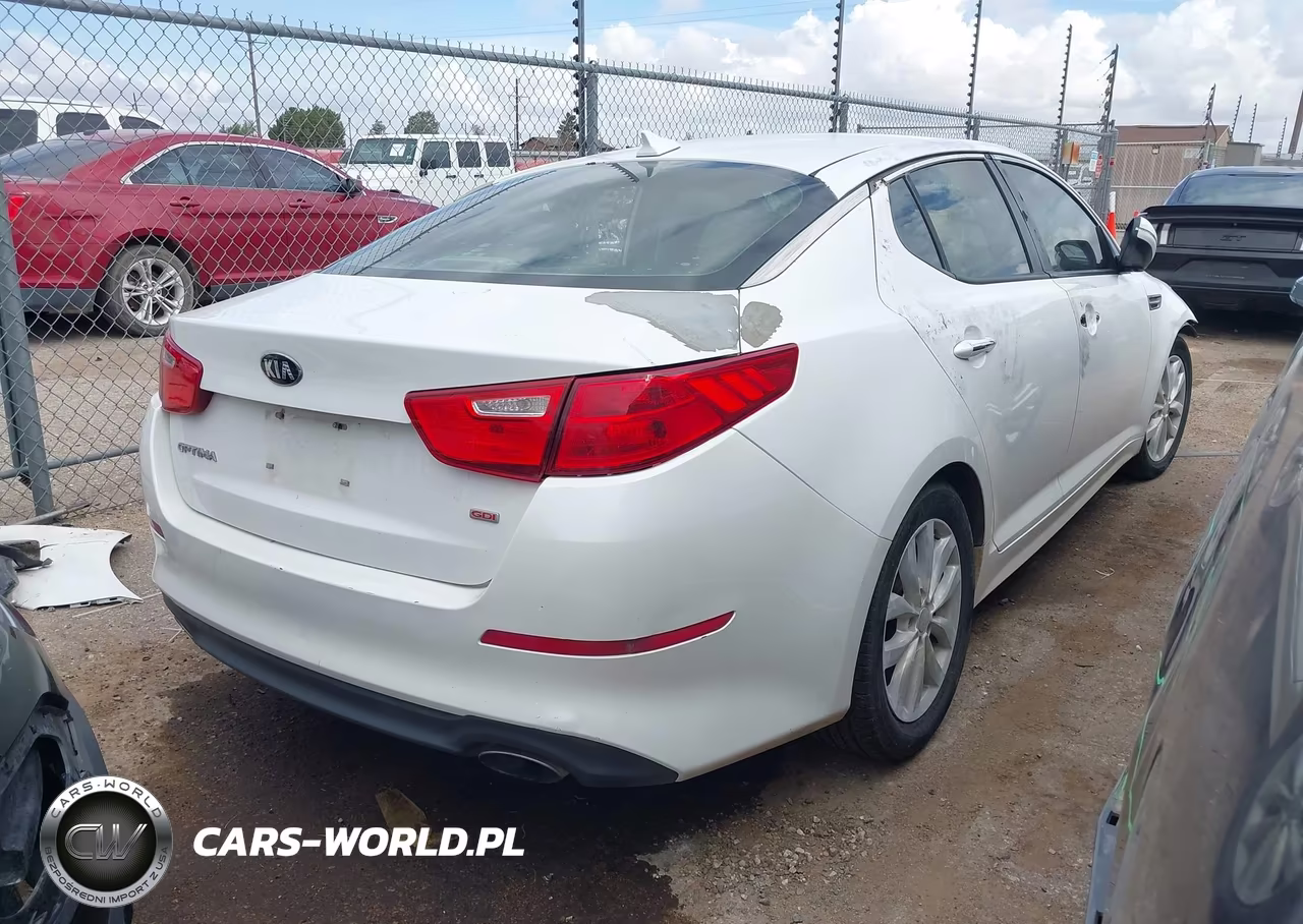 2015 Kia Optima Lx VIN:5XXGM4A73FG416315 - 4