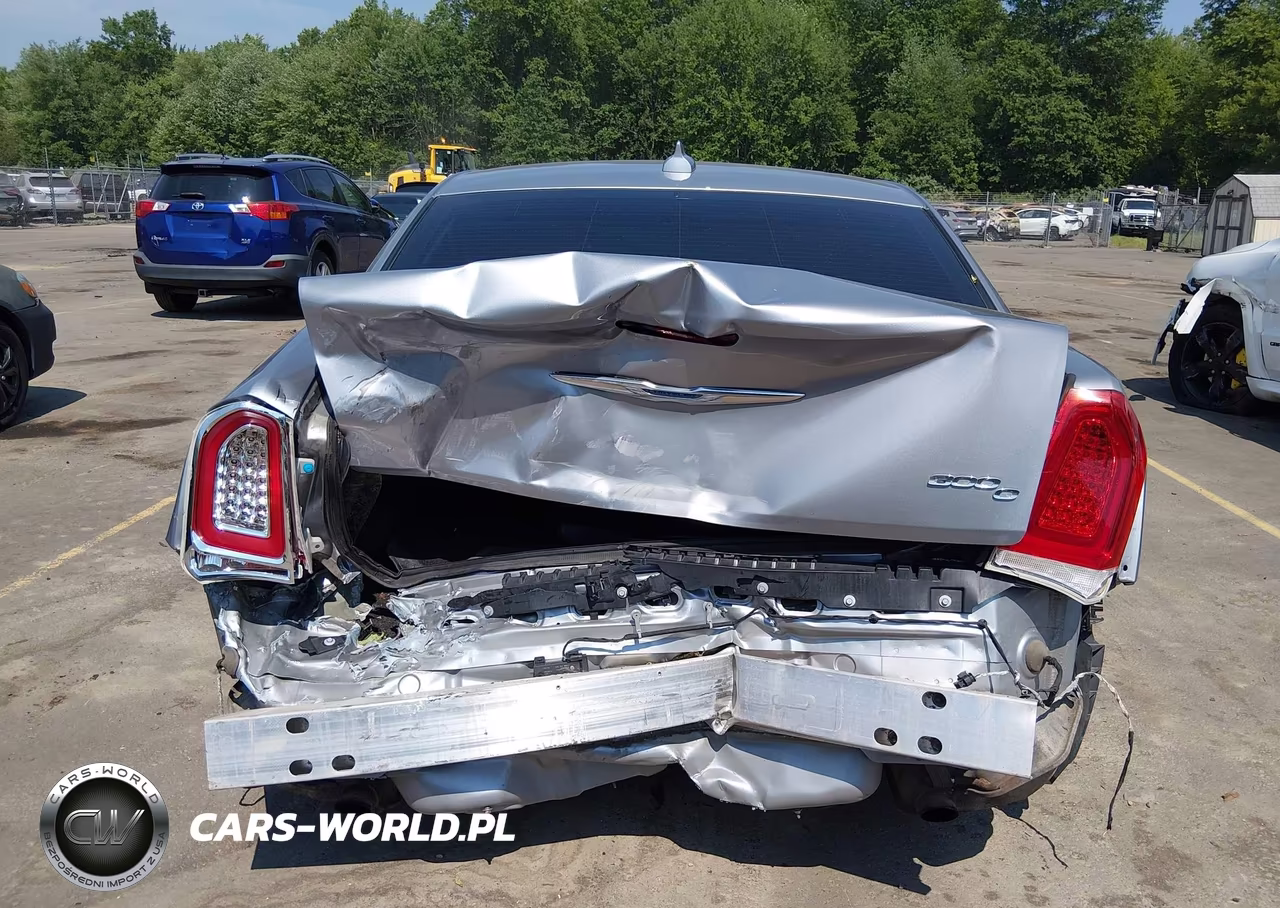 2017 Chrysler 300C VIN:2C3CCAEG5HH549690 - 17
