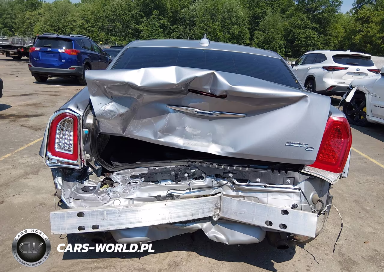 2017 Chrysler 300C VIN:2C3CCAEG5HH549690 - 6